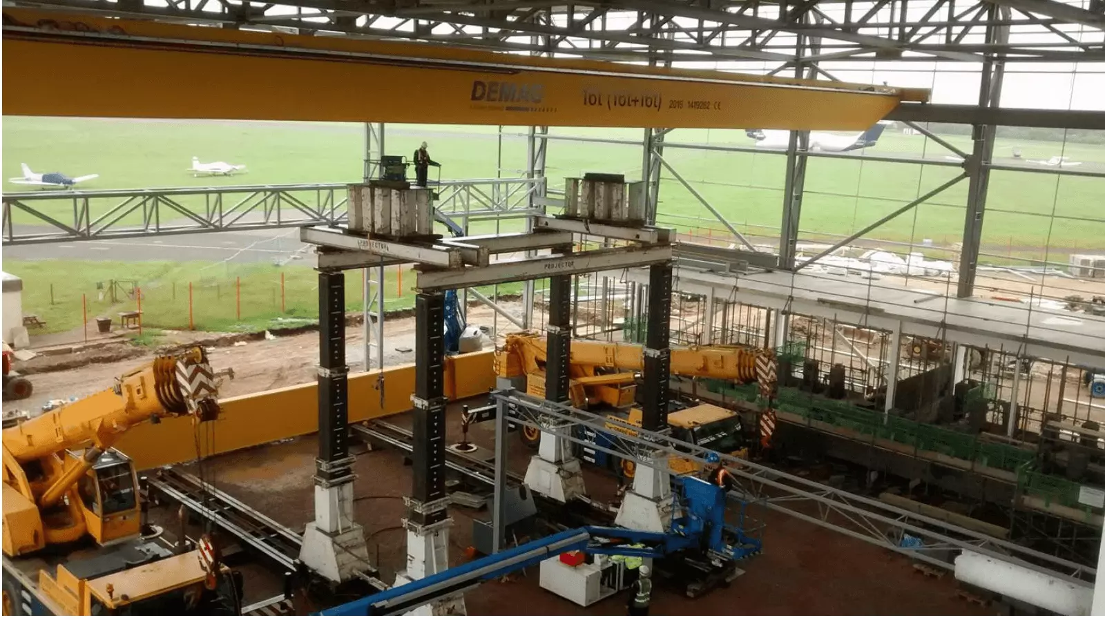 gantry system in factory installation